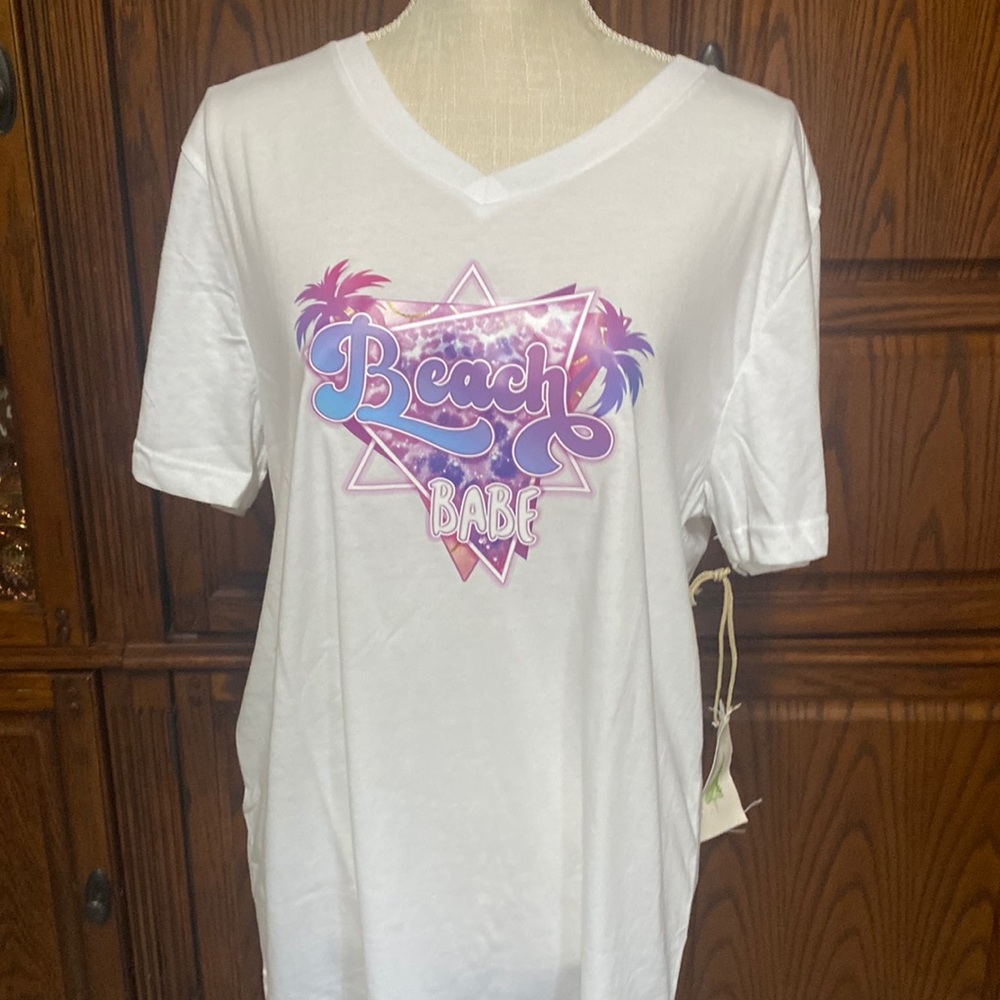 NWT super soft tee. Size L